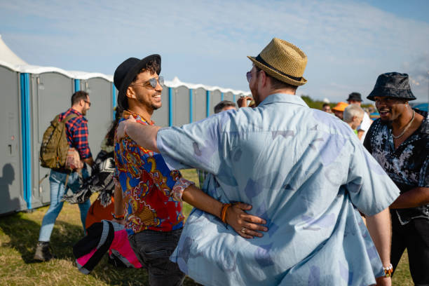 Best Portable toilet rental cost  in Harrison, MI